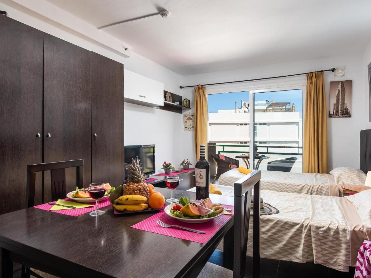603 Studio Comodoro First Sea Line Arona  Luaran gambar